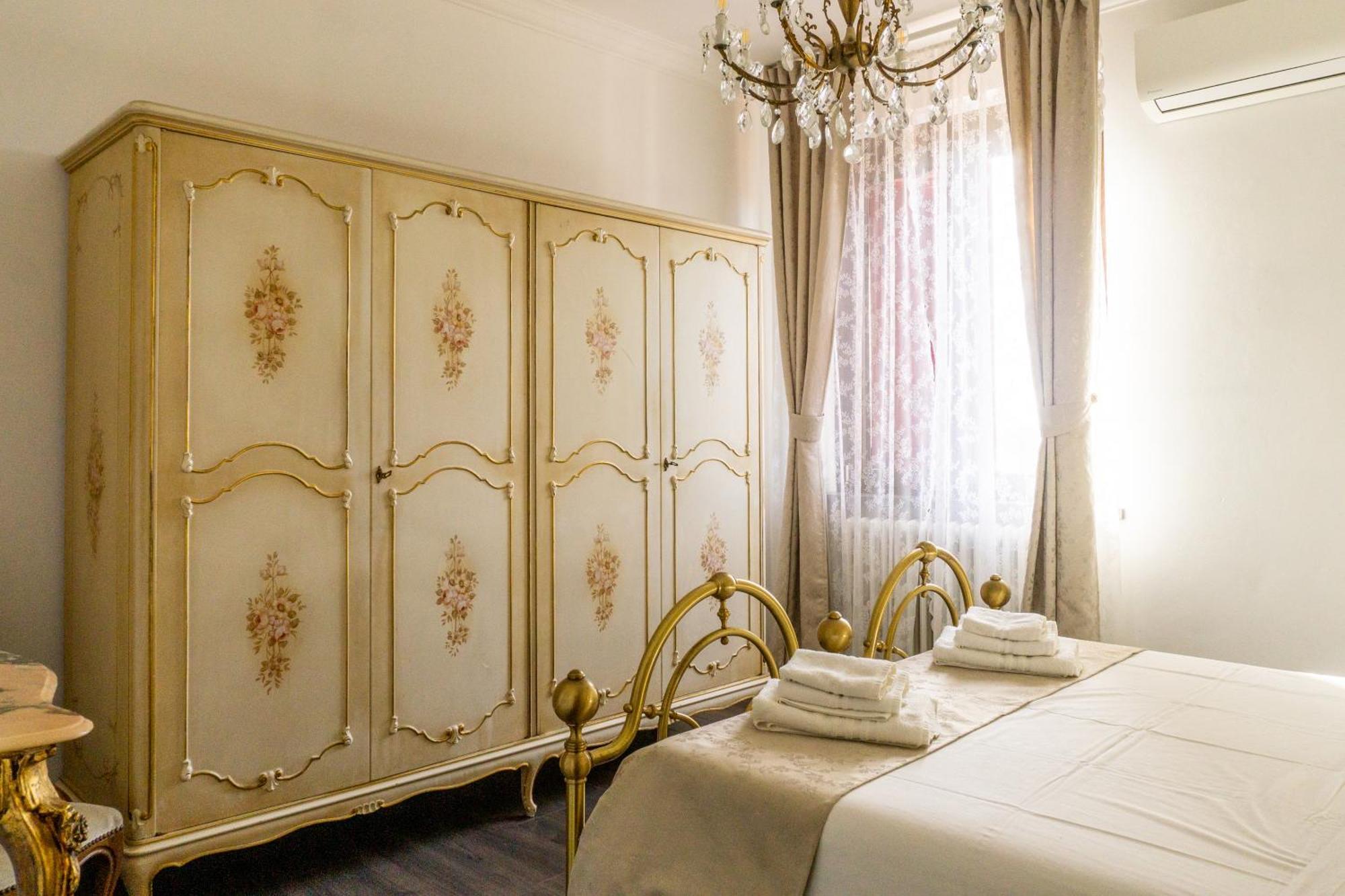 Villa Nerone B&B Lorenzana 外观 照片