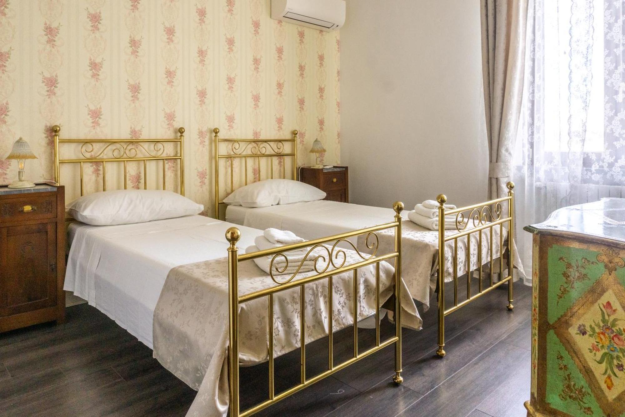 Villa Nerone B&B Lorenzana 外观 照片