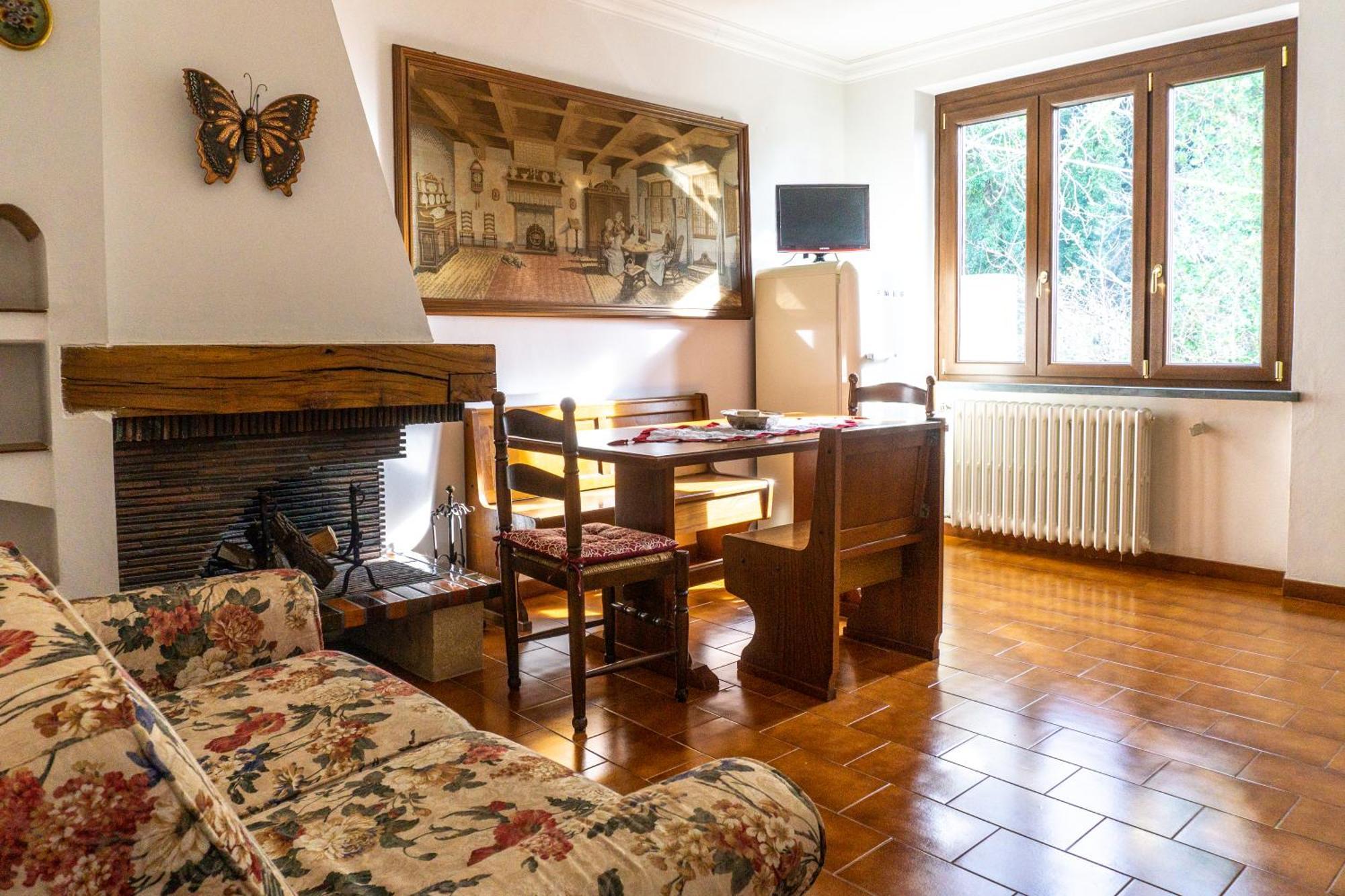 Villa Nerone B&B Lorenzana 外观 照片